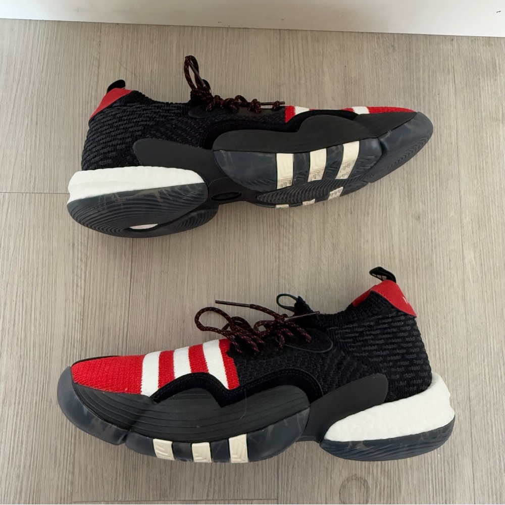 adidas Trae Young 2.0
Chinese New Year

Selling as shown. 
Final sale